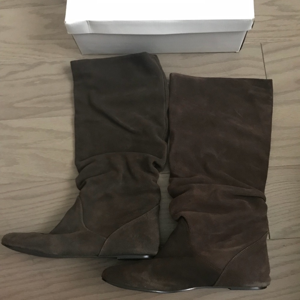 Steve Madden Tiana Brown Suede Boots